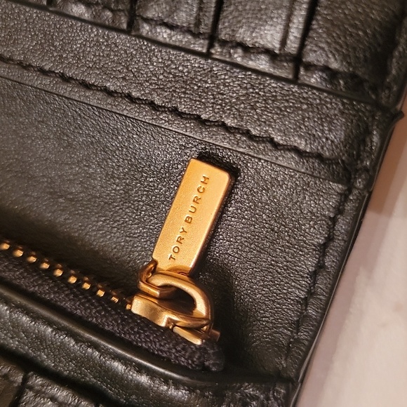 Tory Burch KIRA Chevron Quilted Lamb Leather Bi-Fold Wallet 🩷 - Picture 4 of 12